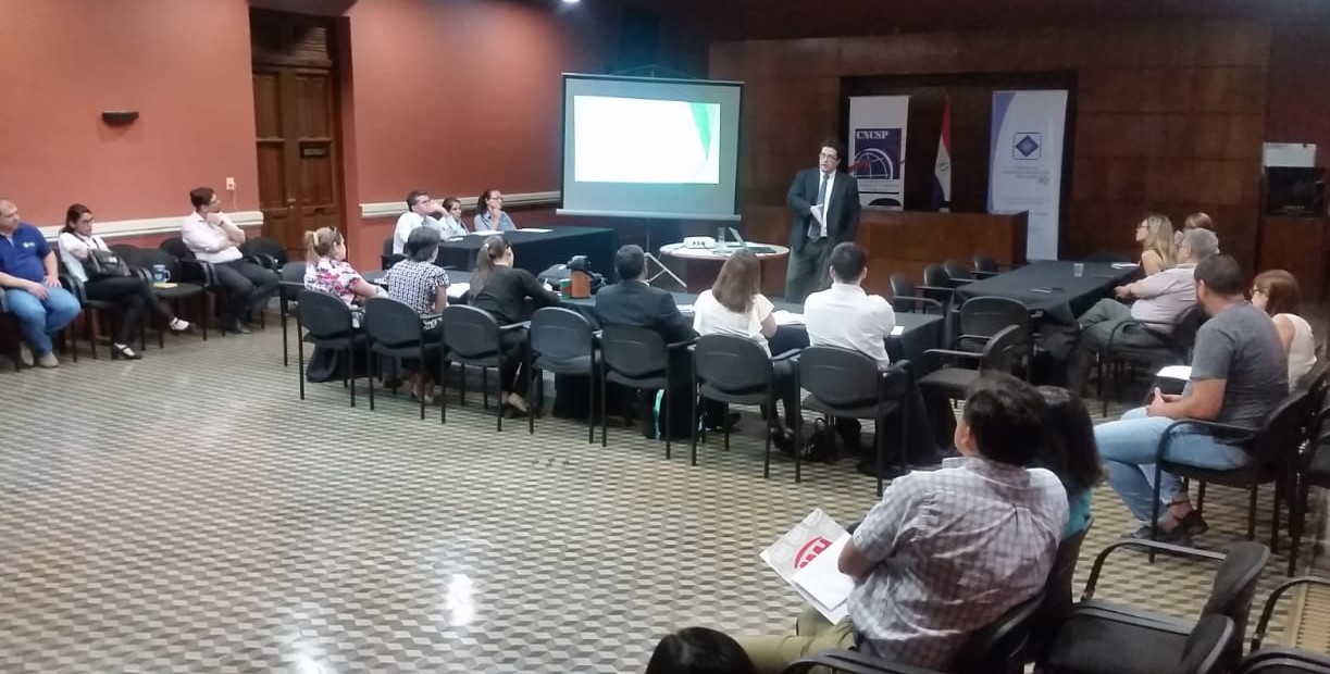 Charla sobre Reforma Tributaria